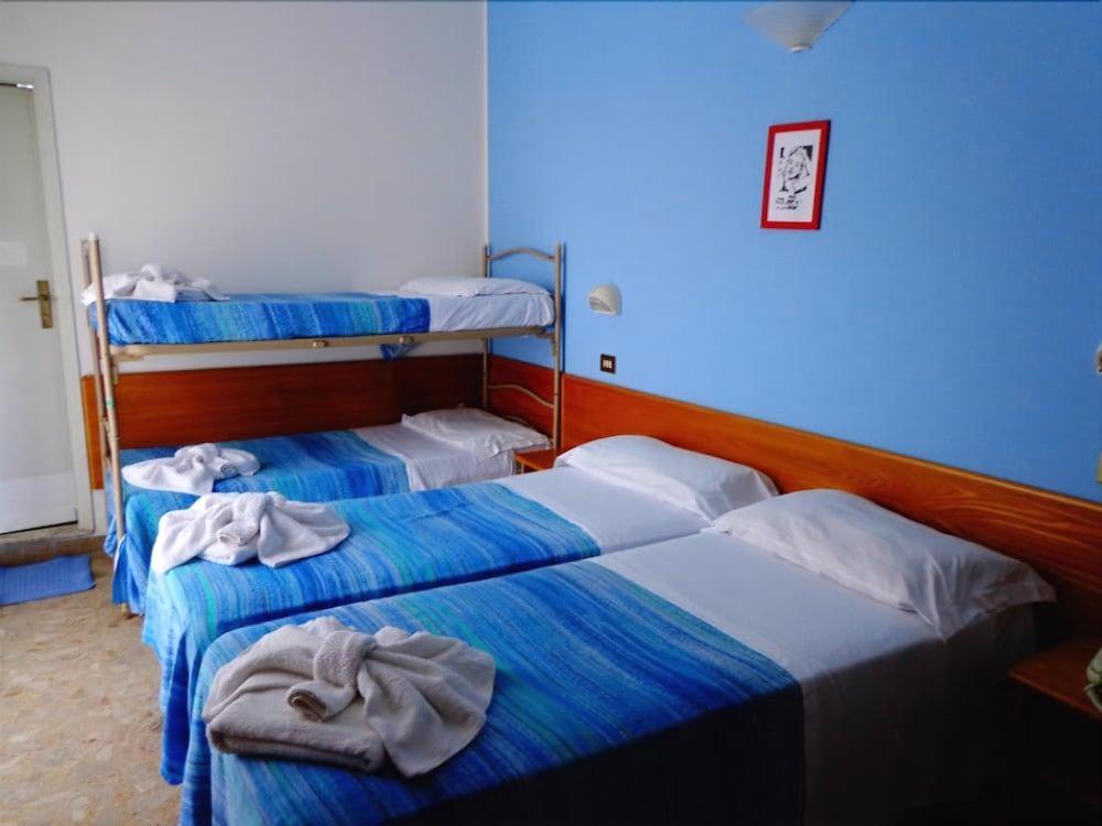Hotel Santiago Rimini